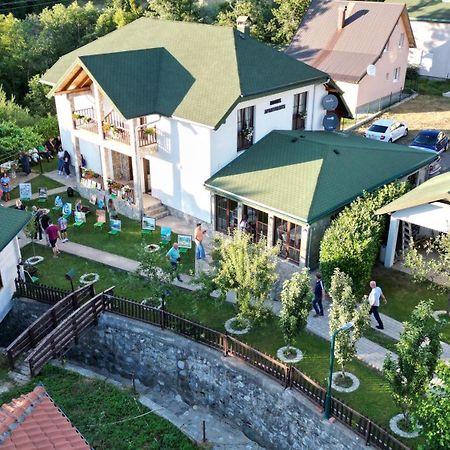 Rooms And Apartmants Mirovic Колашин Экстерьер фото