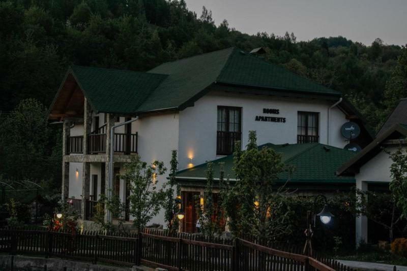 Rooms And Apartmants Mirovic Колашин Экстерьер фото