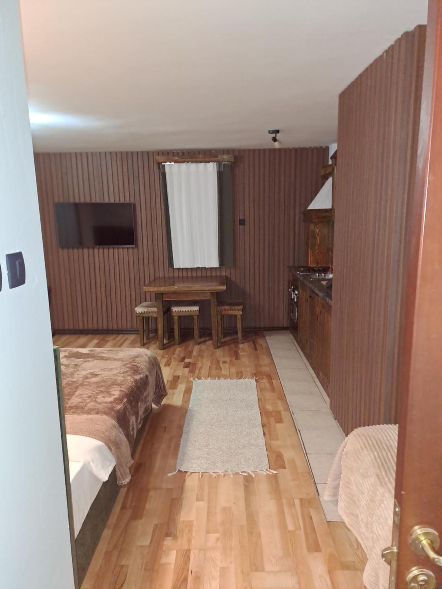 Rooms And Apartmants Mirovic Колашин Экстерьер фото