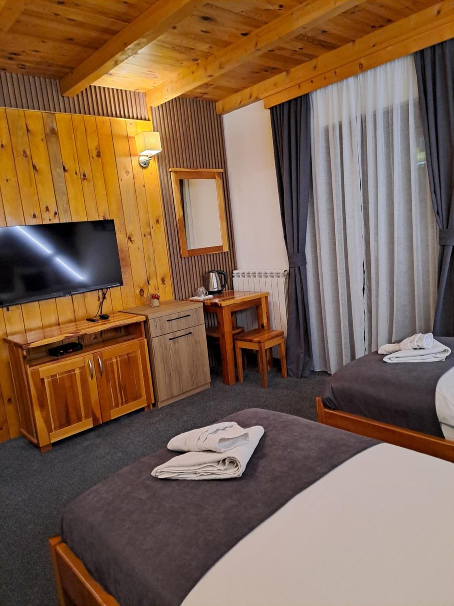Rooms And Apartmants Mirovic Колашин Экстерьер фото