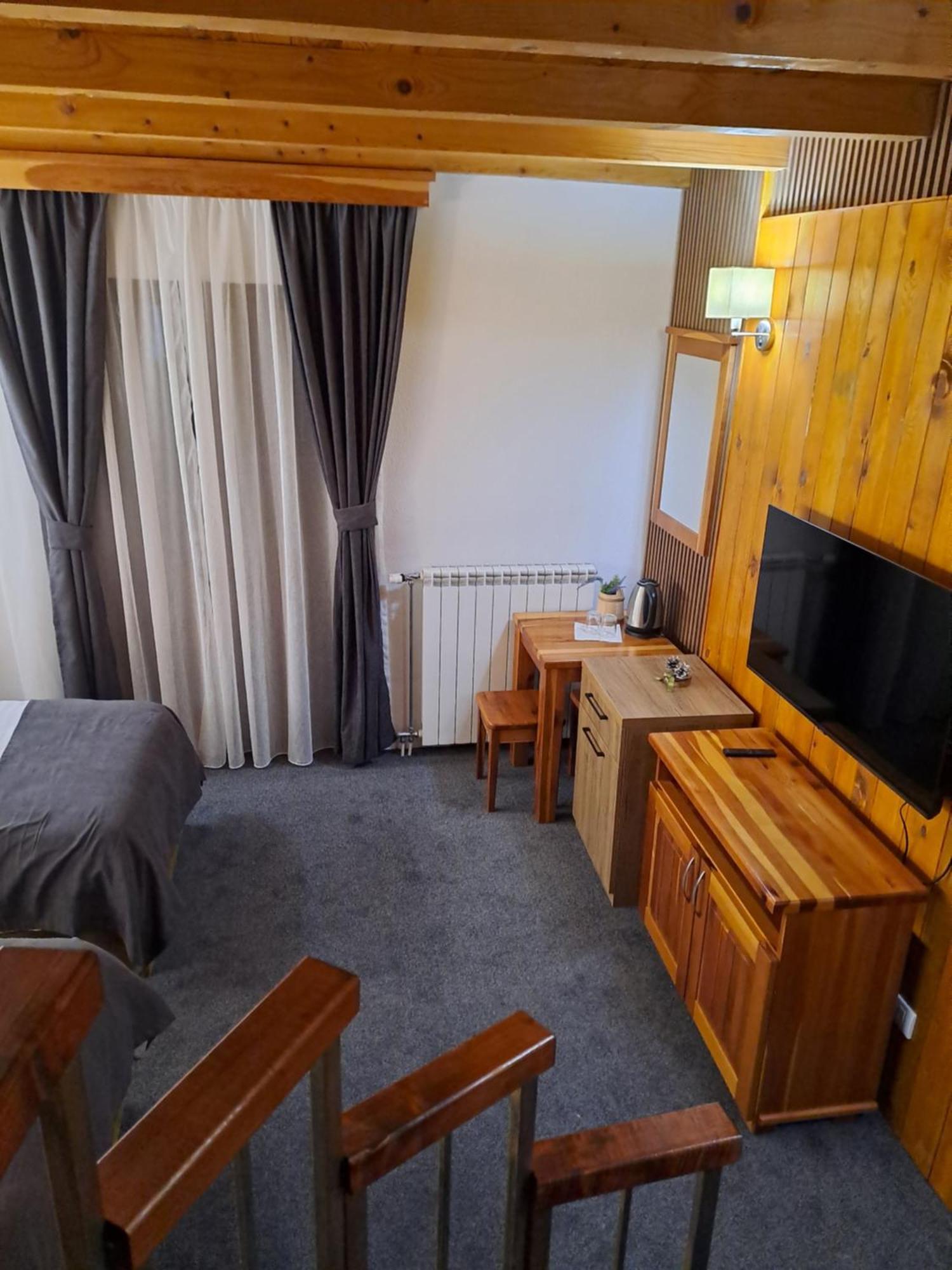 Rooms And Apartmants Mirovic Колашин Экстерьер фото